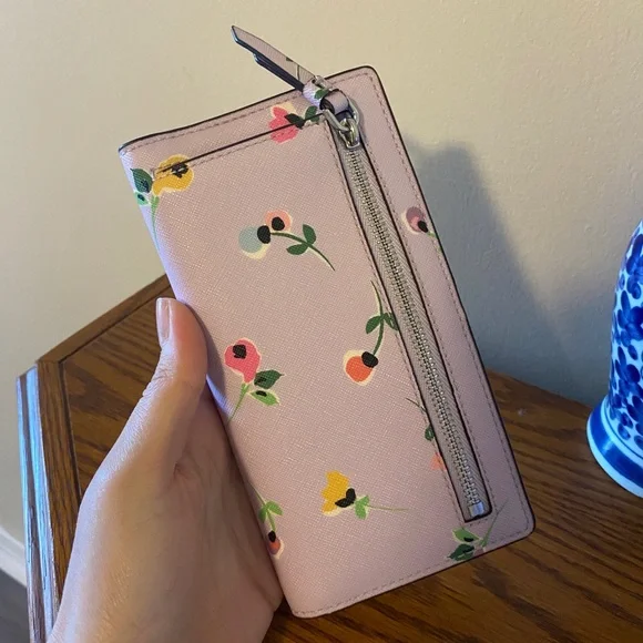 2019 Kate Spade NWT Cameron Wildflower Ditsy Convertible Crossbody + Wallet - Picture 4 of 13